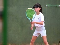 Laura se destaca no ranking estadual de tênis