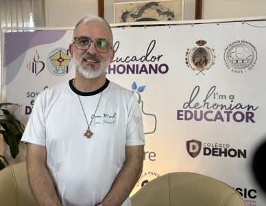 Colégio Dehon estreia no encontro e fortalece identidade