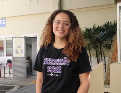 Estudante ganha bolsa para três universidades americanas