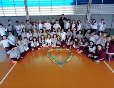 Food and Art - CANstruction