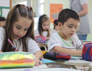 Colégio São Luiz estimula o bilinguismo na primeira infância